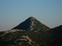 Prirodna piramida pokraj Neuma