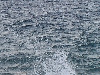 kapljice raspr�ene u zraku iliti morska pjena