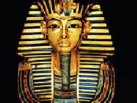 Zlatna posmrtna maska Tutankhamona