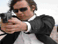 He he gun u rukama seronje (mene)