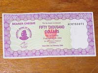 Nov�anica od 50 tisu�a Zimbabwe dolara