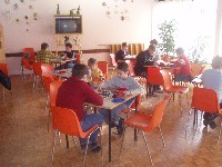 Djeca igraju na go-turniru