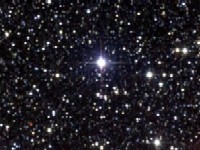 neki davni svijetovi treperavo svijedo�e