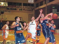 malo ko�eva - puno radosti na Baldekinu