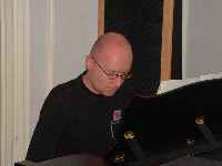 G. Robert na�a klavirska