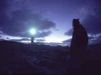 U po�etku bija�e svjetlo... neka ono razbije tamu...