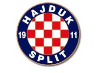 Volin te Hajdu�e,
Bili An�ele,
I u grob �e za Tebe
Ruke hajdu�ke
Volin Te Hajdu�e,
Hrvatsku i Split,
Torcida sa Sjevera
Za Te �e umrit...