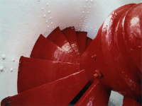 Tribalo je hrabrosti za popeti se strmim skalinama tako visoko...