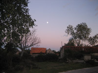 Selo obasjano mjese�inom